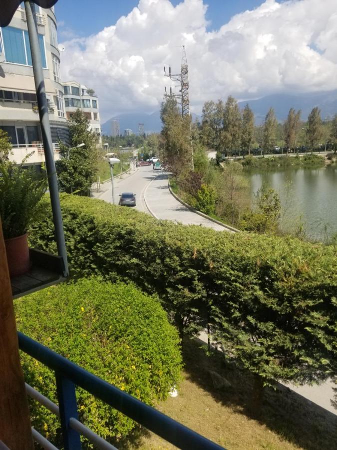 Appartement Liqeni Thate, Tirane Extérieur photo