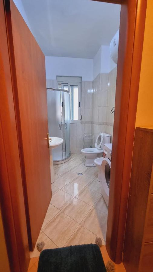 Appartement Liqeni Thate, Tirane Extérieur photo